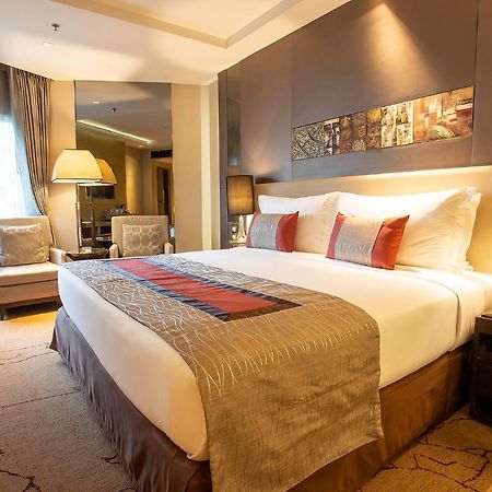 Graceland Bangkok By Grace Hotel - Sha Extra Plus Zewnętrze zdjęcie