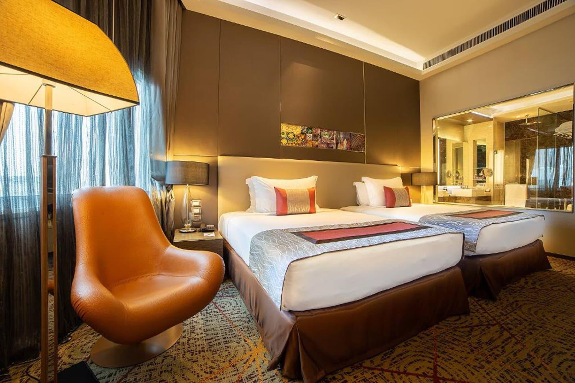 Graceland Bangkok By Grace Hotel - Sha Extra Plus Zewnętrze zdjęcie